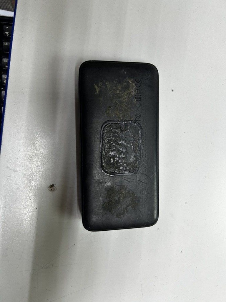 Дешево Redmi 20000mah з ломбарду