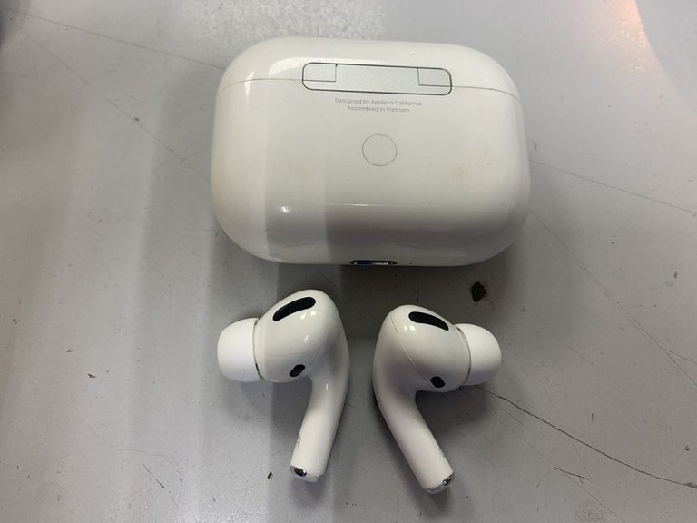 Объявление Apple AirPods Pro (MWP22) Б/У