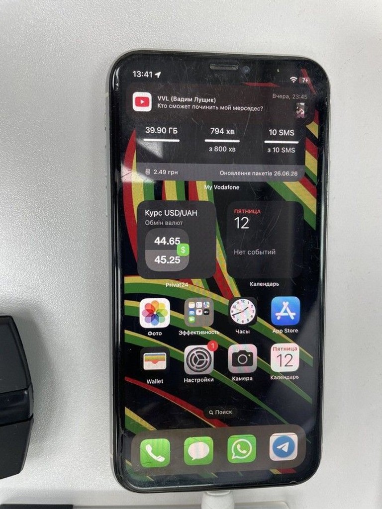 Купити Apple iphone xr 64gb Б/У