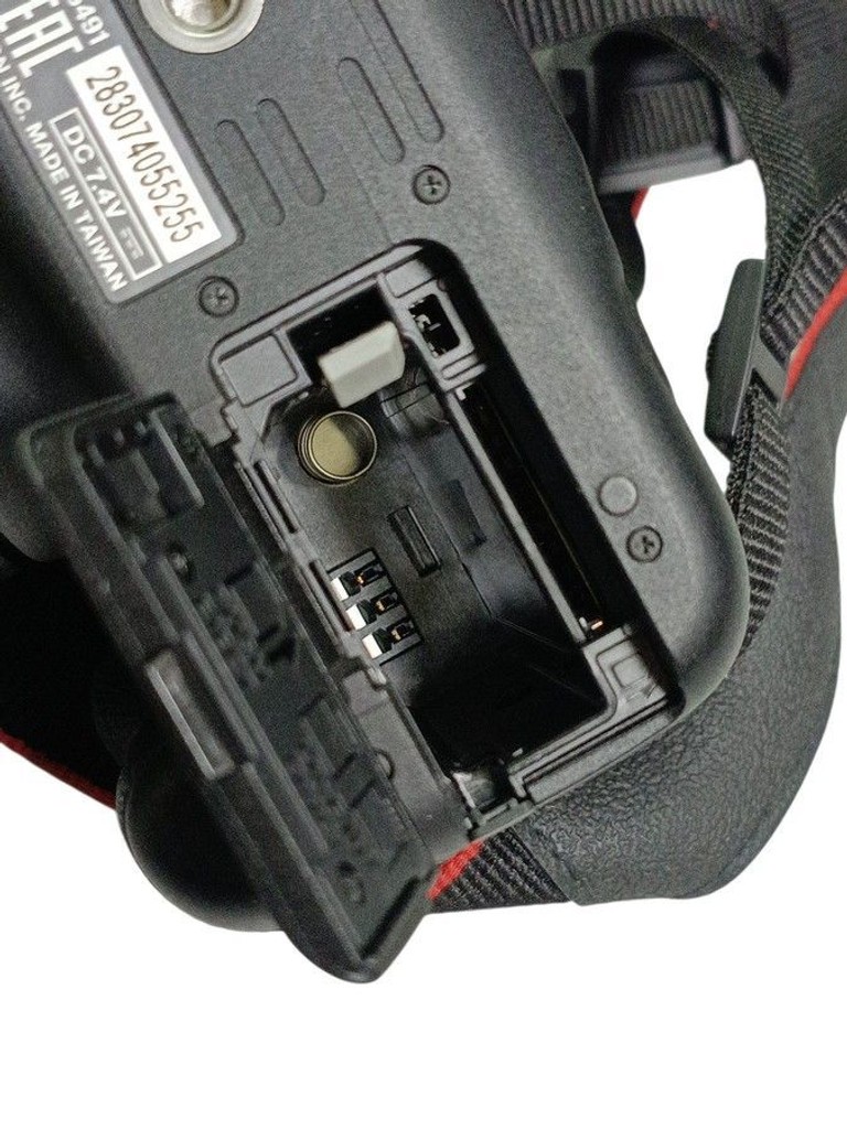 Canon eos 1200d kit ef-s 18-55mm f/3,5-5,6 is iii Код:01-201146595. Зображення 6