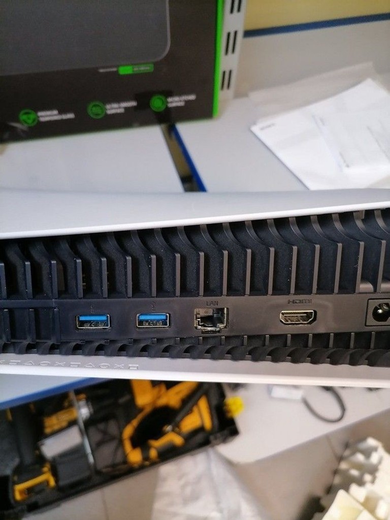 Купити Sony ps 5 cfi-1208a 825gb два джойстика+диск Б/У