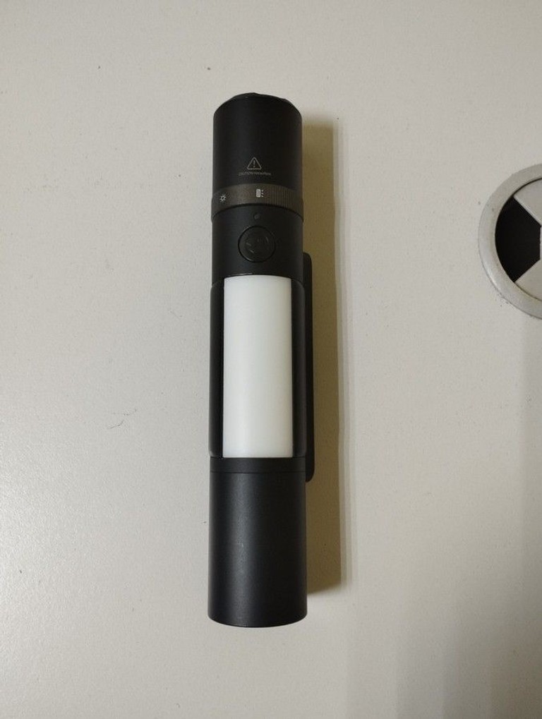Купить Xiaomi mijia multi-functional flashlight Б/У