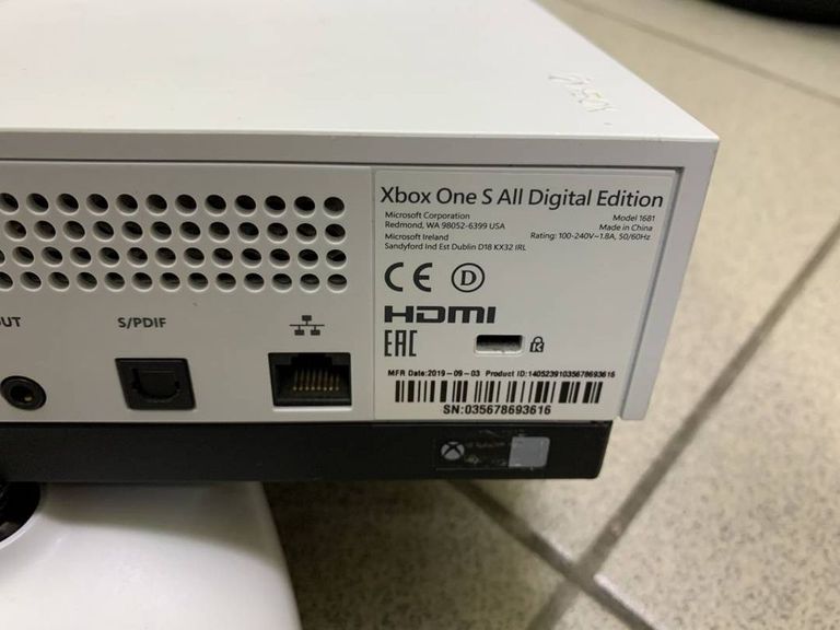 Дешево Xbox360 one s 1000gb з ломбарду