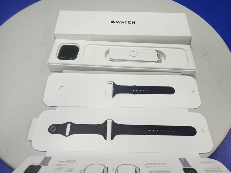 Apple watch se 2-го поколения gps 44mm al a2723