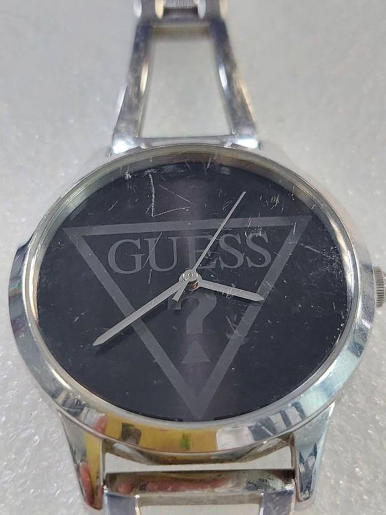 GUESS W1145L2