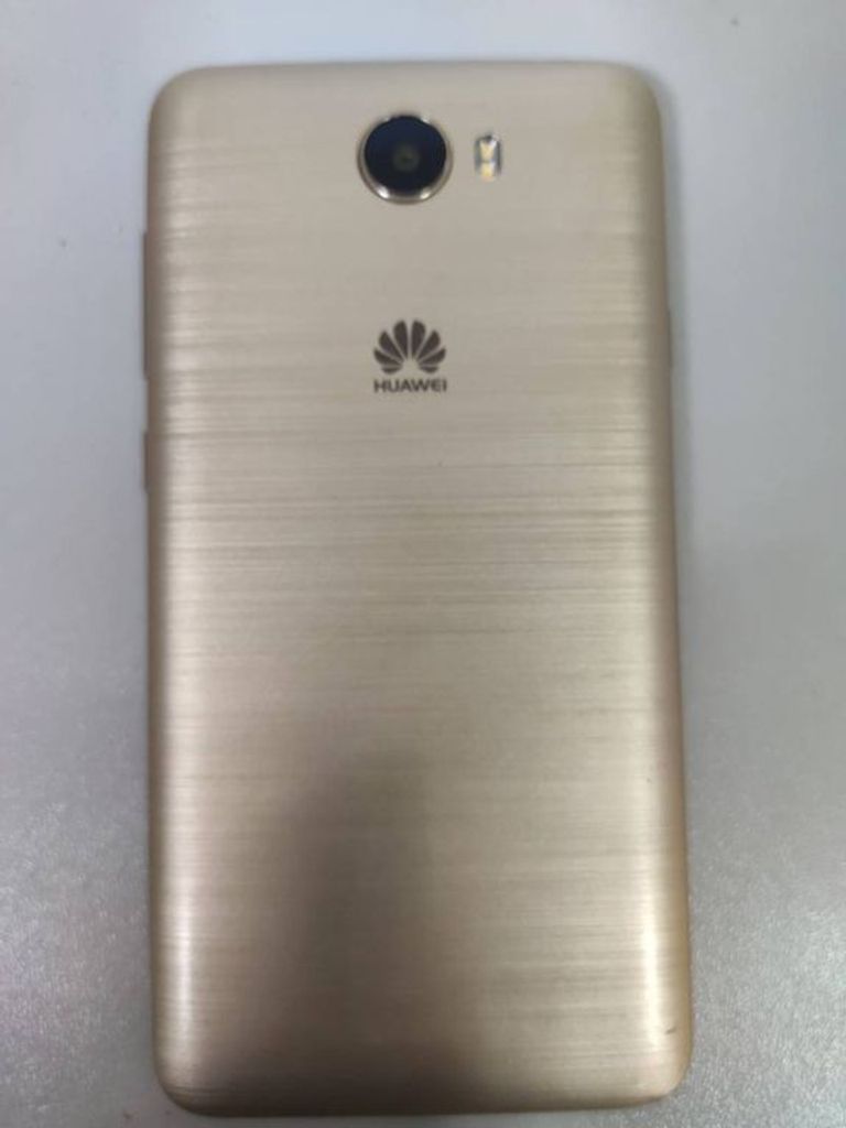 Оголошення Huawei y5 ii Б/У