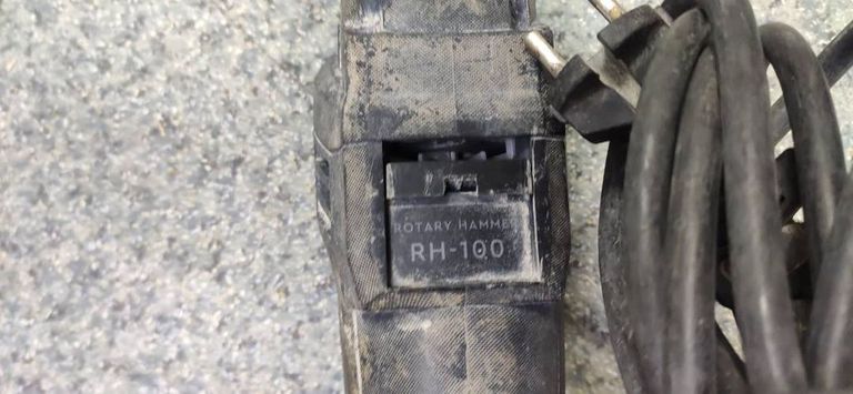 Розпродаж Dnipro-M rh-100, продавець Техноскарб