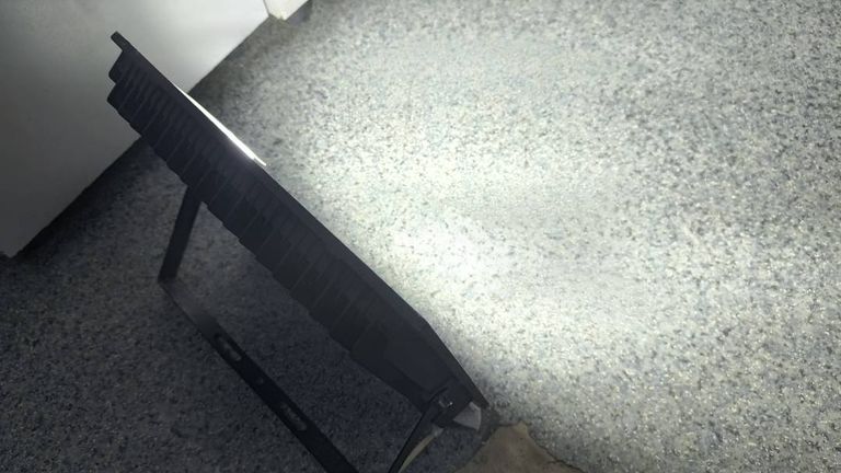 Объявление Ultra Slim led 200w 220v 18000lm 6500k ip65 Б/У