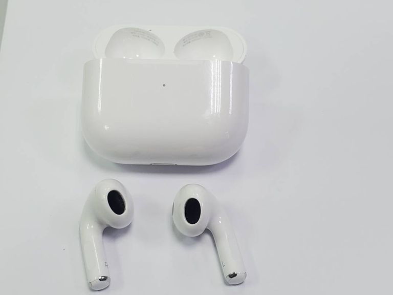 Apple airpods 3rd generation