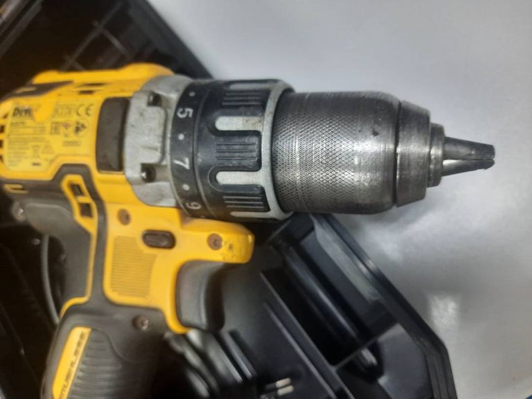 Dewalt dcd791