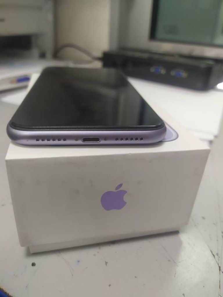 Apple iphone 11 64gb Код:01-18701705. Зображення 5