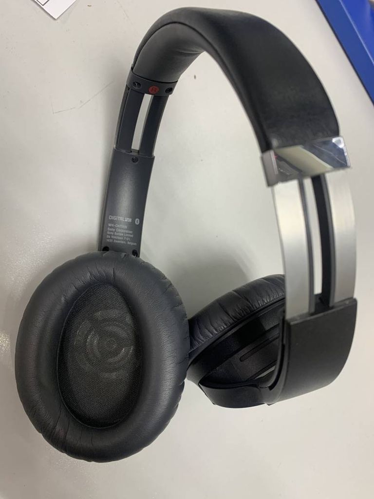 Дешиво Sony wh-ch700n с ломбарда