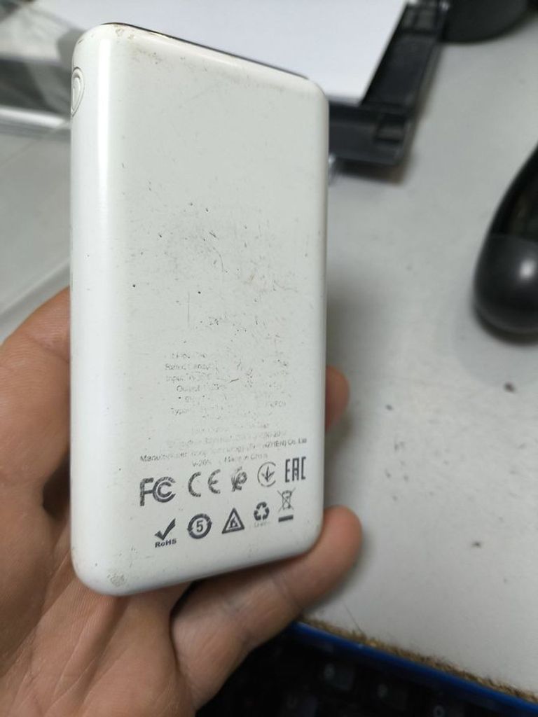 Дешиво Hoco 10000 mah с ломбарда