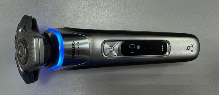 Купити Philips Shaver Series 9000 S9975/55 Б/У