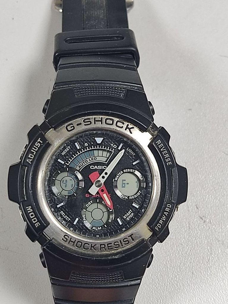 Купити Casio G-Shock AW-590-1AER Б/У