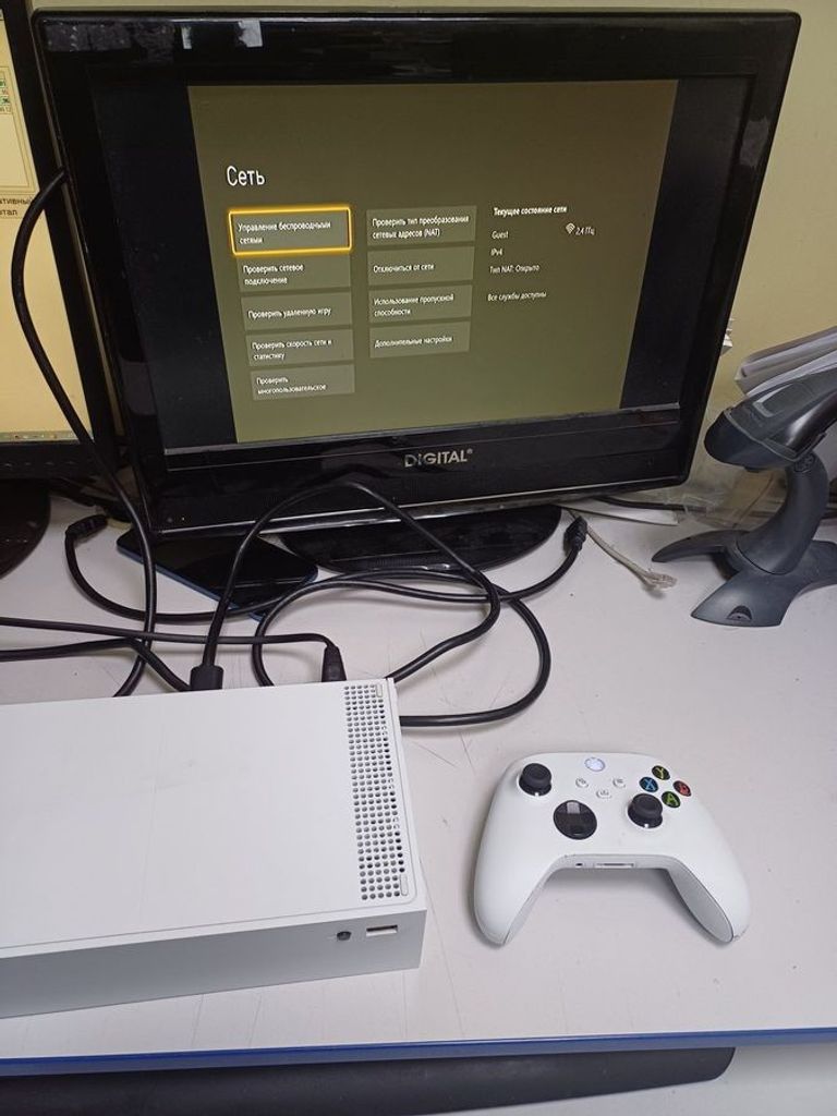 Купить Microsoft xbox series s 512gb Б/У