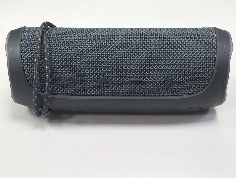 Объявление Jbl flip essential 2 Б/У