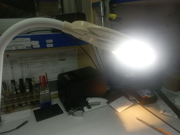 Оголошення Brille sl-66 led 5w Б/У