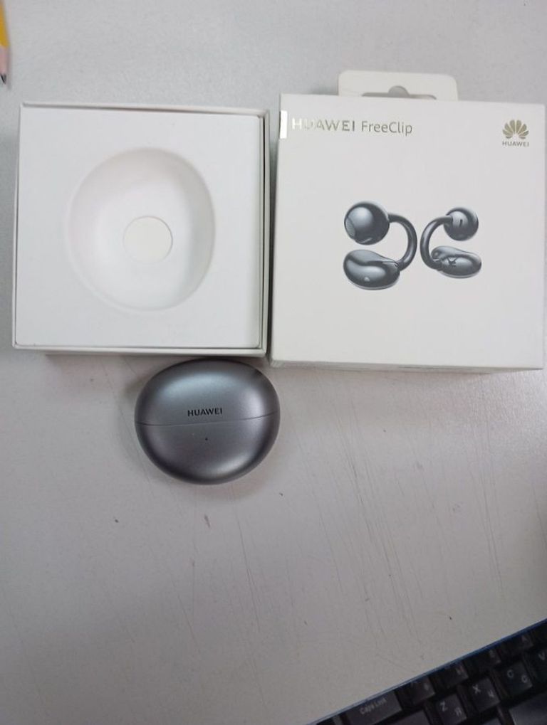 Дешиво Huawei FreeClip Purple с ломбарда