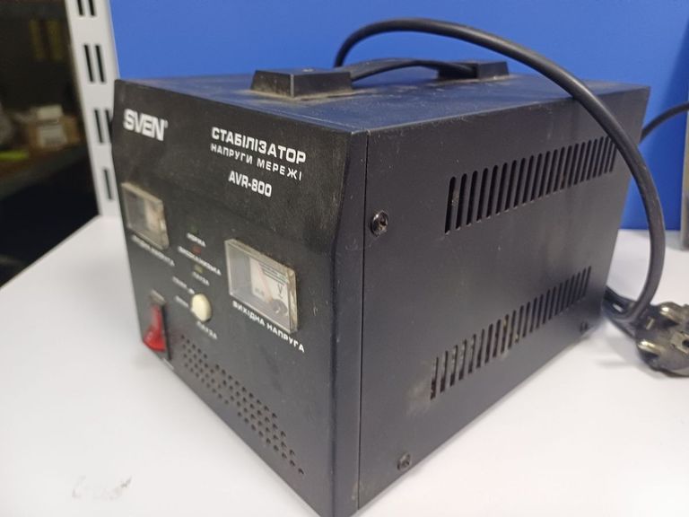 Оголошення Sven avr 800 Б/У