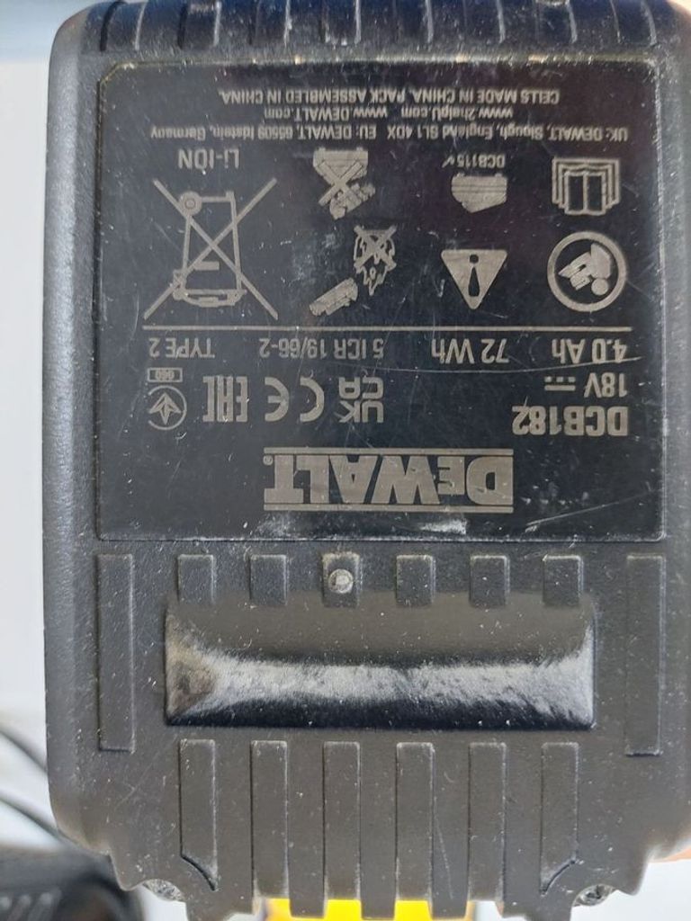 Dewalt dch033 / 1 акб 4ah / зп Код:01-200629150. Изображение 5