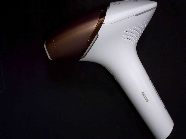 Купить Philips Lumea IPL 9000 BRI955/00 Б/У