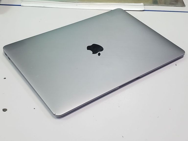 Apple MacBook Air 13'' Late 2020 Код:01-200772522. Изображение 26
