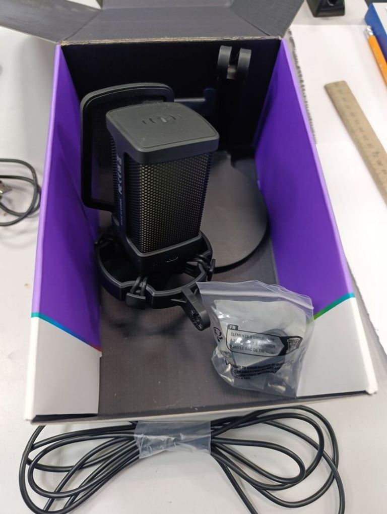 Оголошення Fifine ampligame q6 Б/У