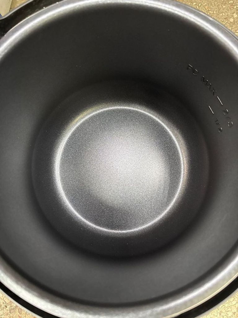 Дешево Gorenje MC6MBK з ломбарду