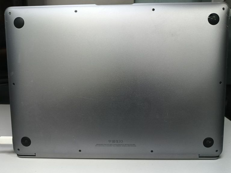 Apple macbook air 13" 2020 a2179 core i5 1,1ghz/ram8gb/ssd512gb/intel iris plus graphics Код:01-200799901. Изображение 5