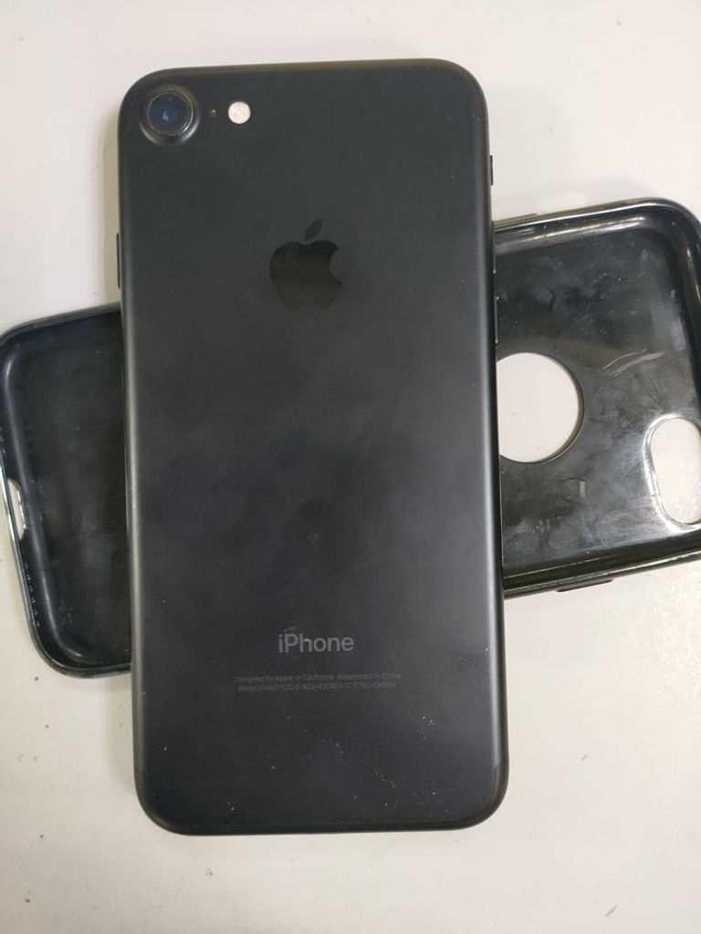 Дешево Apple iphone 7 256gb з ломбарду