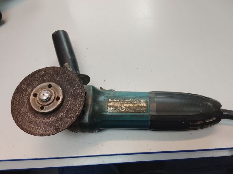 Объявление Makita GA5030 Б/У