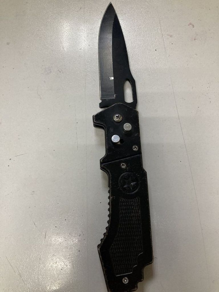 Дешиво Без Виробника складний с ломбарда