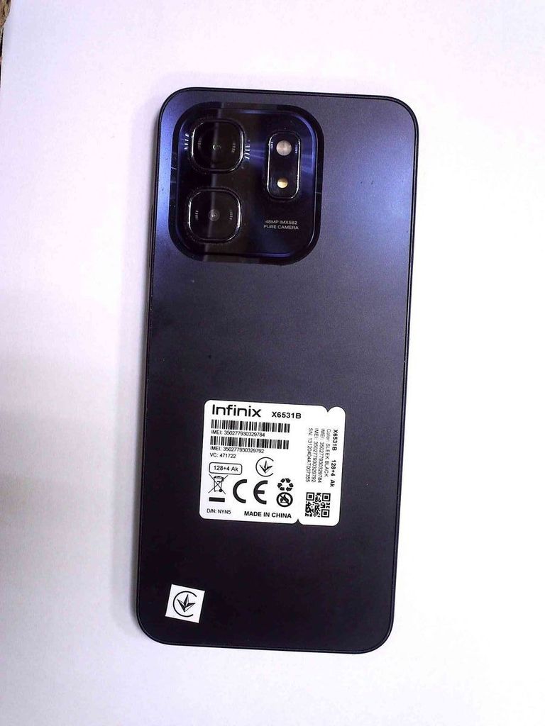 Дешиво Infinix hot 50i 4/128gb с ломбарда