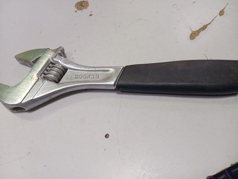 Купити Miol без моделі Б/У