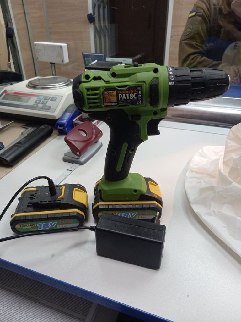 Дешево Procraft pa-18c 2акб зп з ломбарду