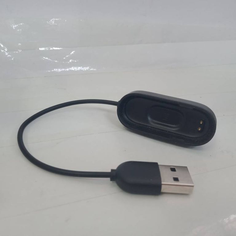 Распродажа Xiaomi Mi Smart Band 4 Black, продавец Техноскарб