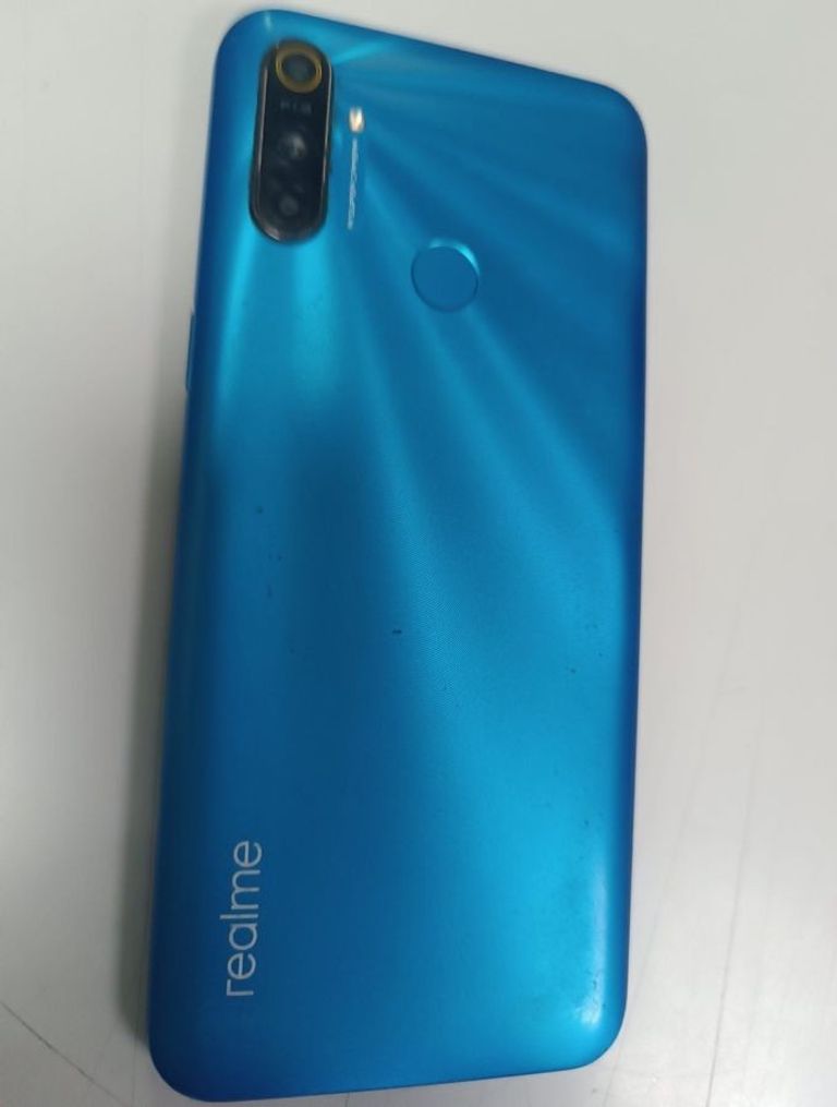 Оголошення Realme C3 3/64GB Red Б/У