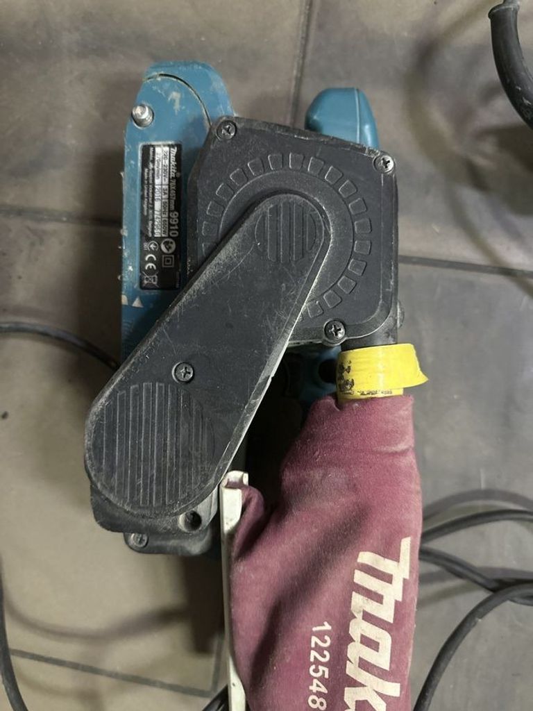 Купити Makita 9910 Б/У