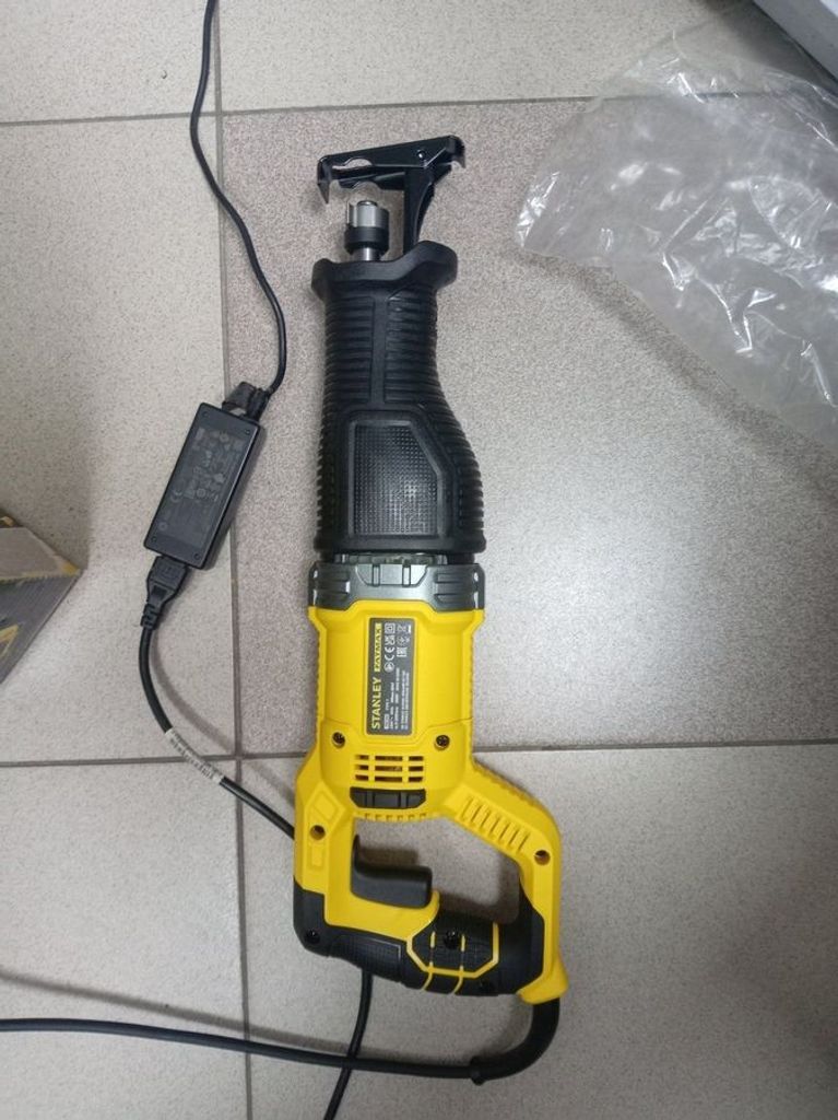 Купити Stanley FME360 Б/У