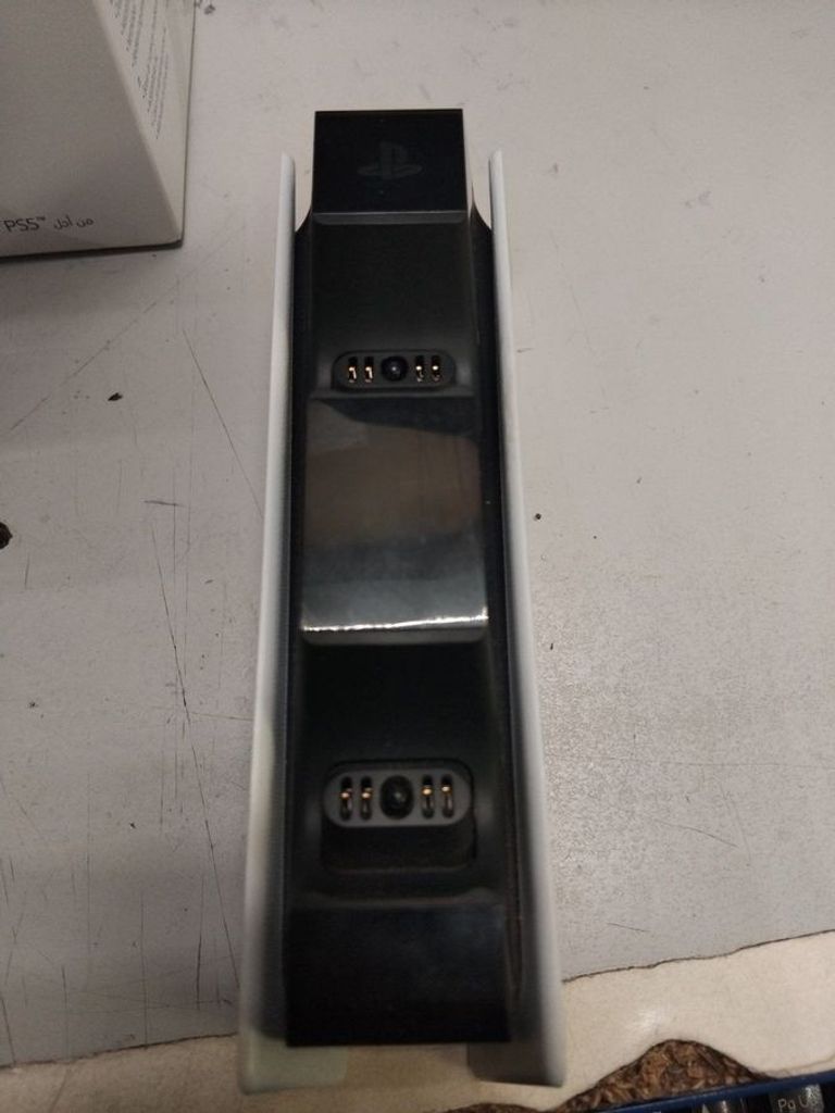 Купить Sony dualsense charging station cfi-zds1 Б/У