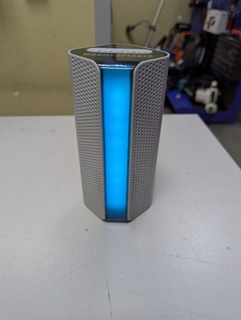 Дешиво Mobile Speaker ms-a01 с ломбарда