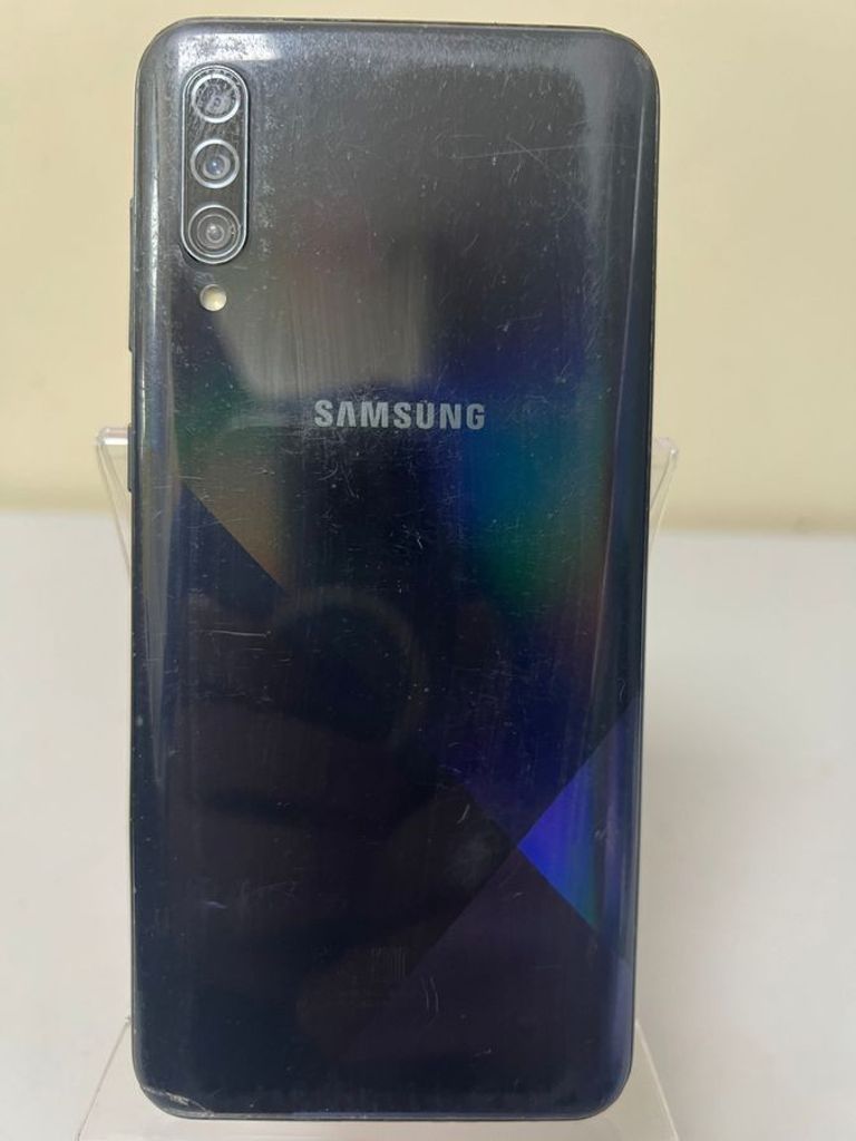 Дешево Samsung galaxy a30s 3/32gb з ломбарду