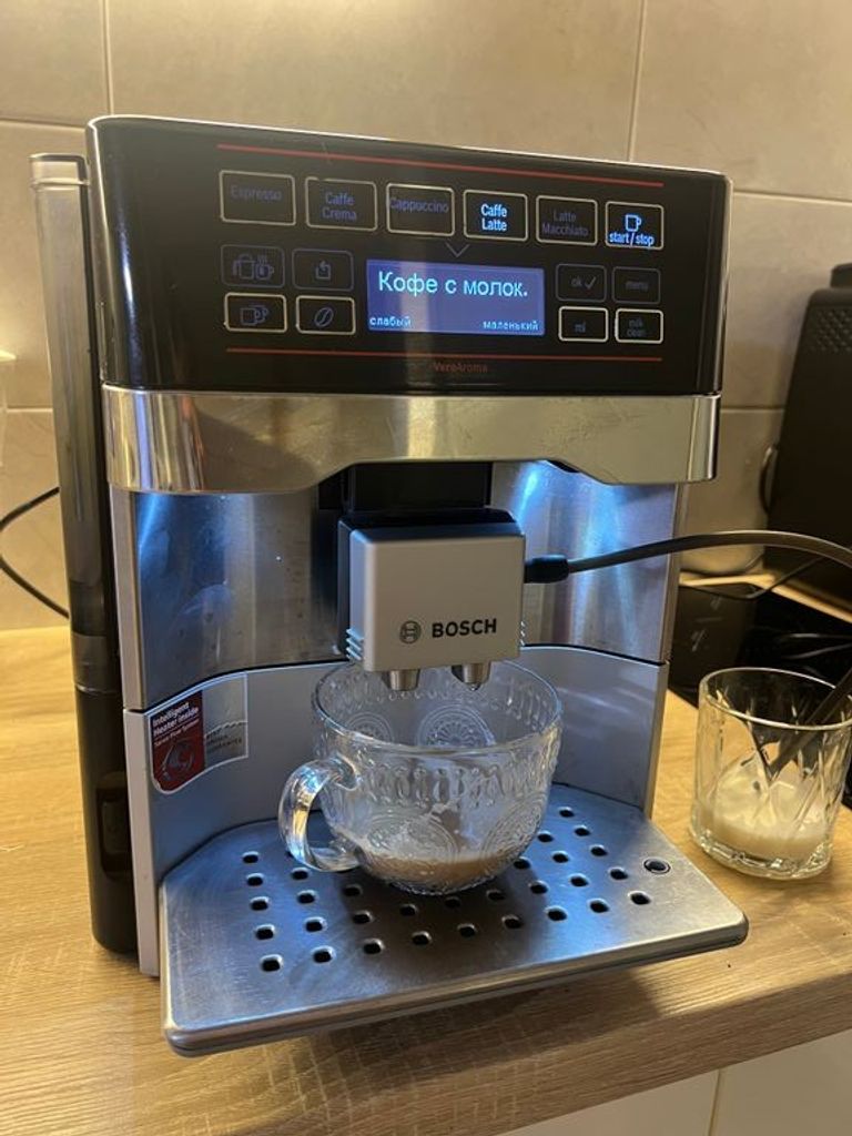 Оголошення Bosch VeroAroma Aroma 700 Б/У