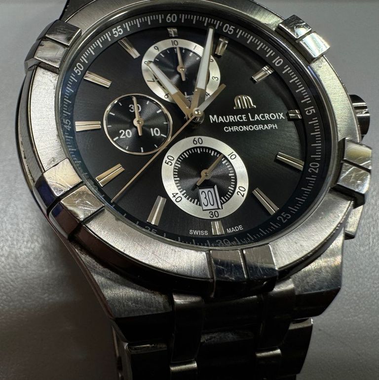 Розпродаж Maurice lacroix Aikon AI1018-TT031-130-2, продавець Техноскарб