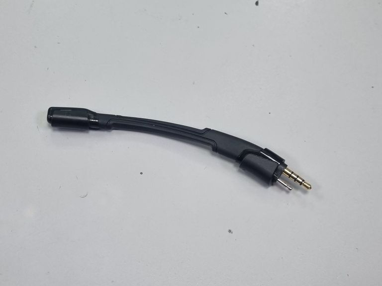 Jbl quantum one Код:01-200859727. Зображення 26