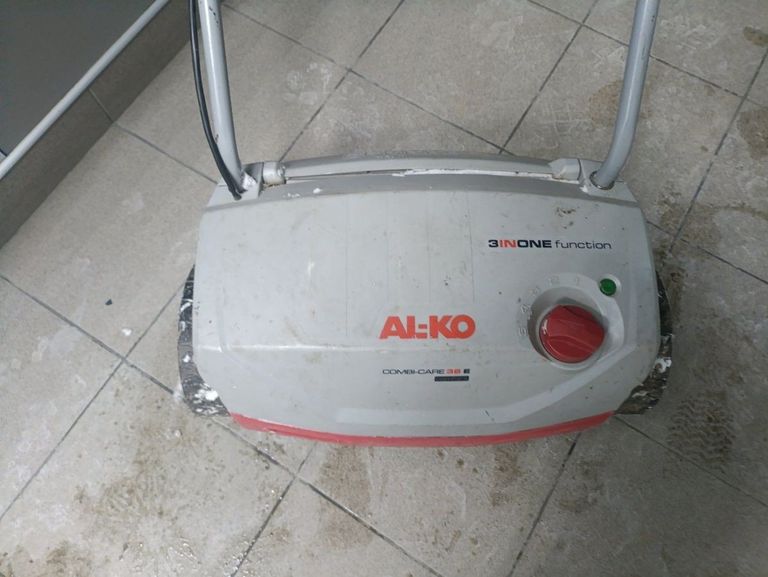 Дешево Al-ko Combi Care 38 E Comfort (112800) з ломбарду