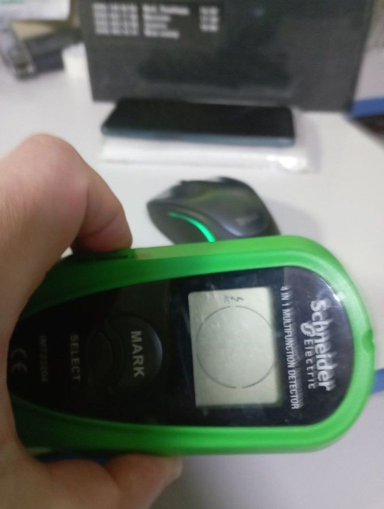 Оголошення Schneider imt23204 Б/У