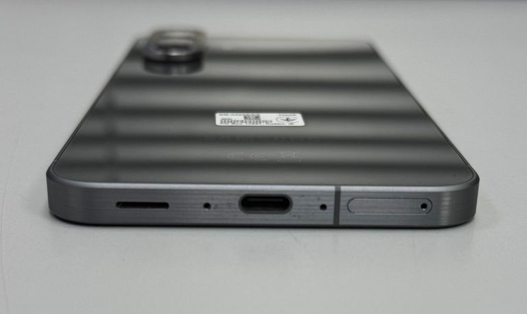 Дешево Samsung galaxy a56 5g 8/256gb з ломбарду