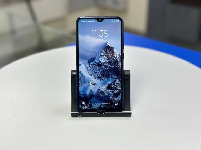 Купити Xiaomi Redmi 8 3/32GB Blue Б/У